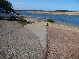 Boat ramp nos1 www.laketyersbeach.net.au