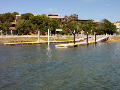 Fish Cleaning Table Nos2Ramp www.laketyersbeach.net.au