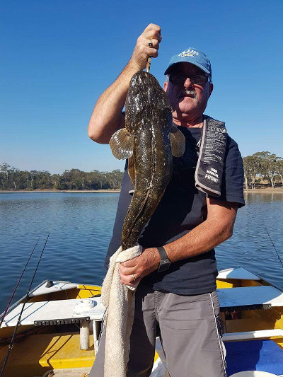 A 77cm Flathead, Lake Tyers by our very own No fuss Guss