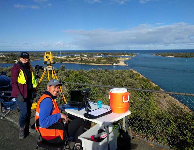 Tracking the Burrunan Dolphin at Kalimna lookout 