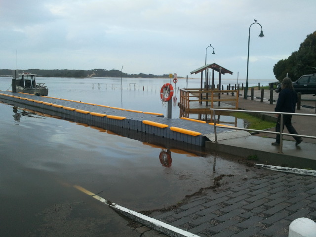 Lake Tyers Beach  22 July 2011 8:00am