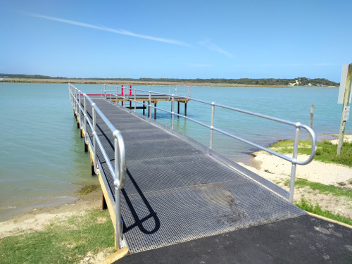 Finished Jetty at Nos2Boat Ramp, Lake Tyers Beach