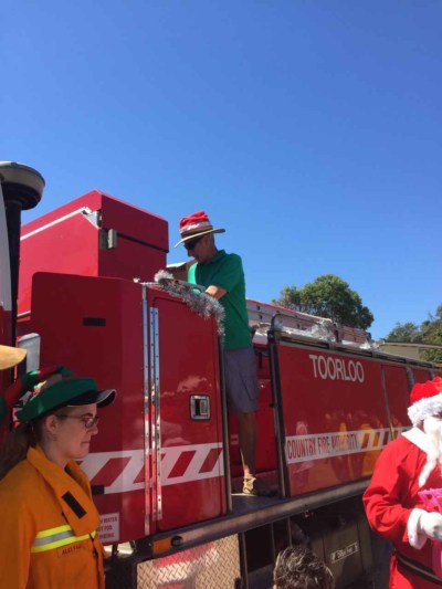 Santa 2015 at Lake Tyers Beach