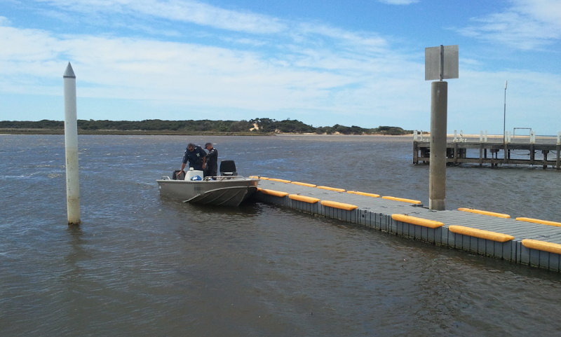 Victorian Water Police on Lake Tyers ready to go